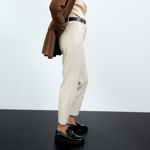 NEW Zara Women's FAUX LEATHER MOM FIT TROUSERS Ecru - Picture 7 of 11